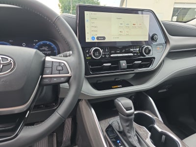 2023 Toyota Highlander Hybrid Limited