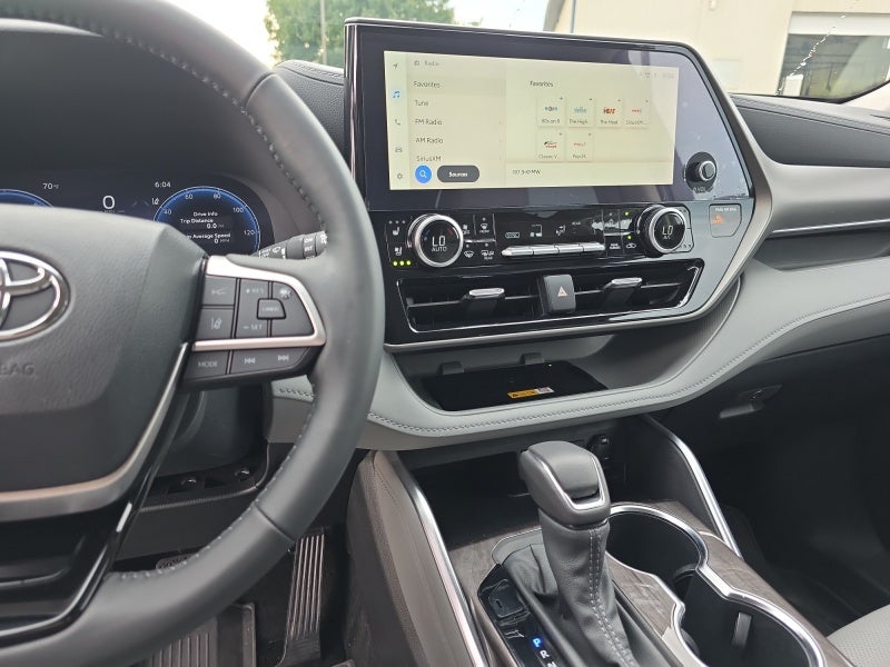 2023 Toyota Highlander Hybrid Limited