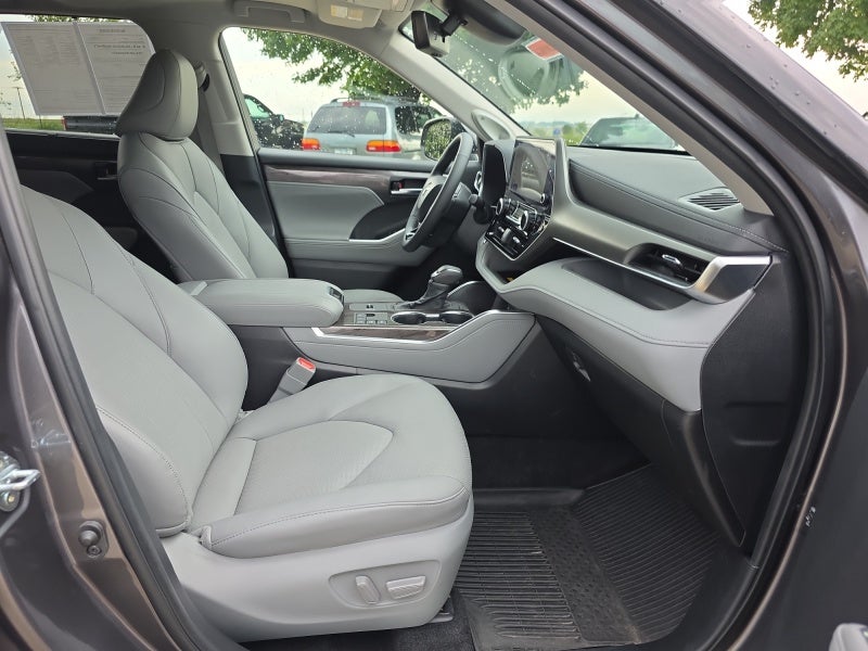 2023 Toyota Highlander Hybrid Limited