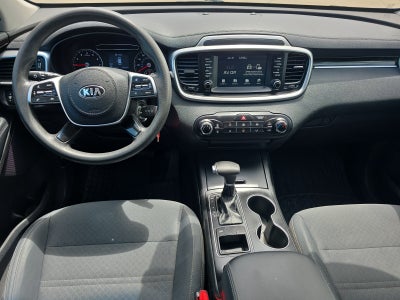 2020 Kia Sorento LX V6