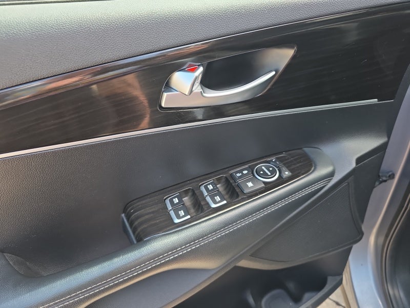 2020 Kia Sorento LX V6