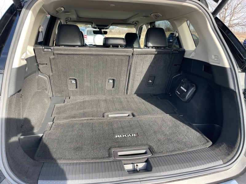 2022 Nissan Rogue Platinum