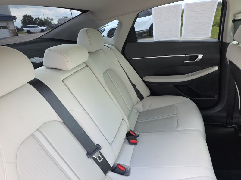 2025 Hyundai SONATA HYBRID SEL