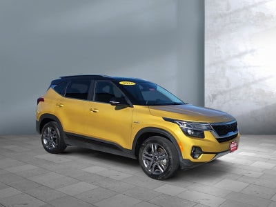 2023 Kia Seltos S