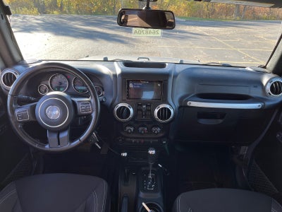 2018 Jeep Wrangler JK Unlimited Sahara