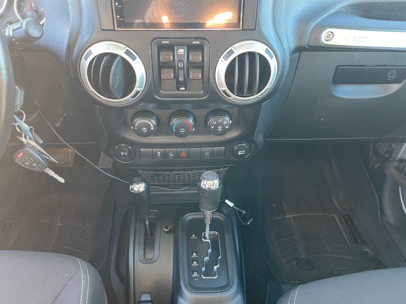 2018 Jeep Wrangler JK Unlimited Sahara