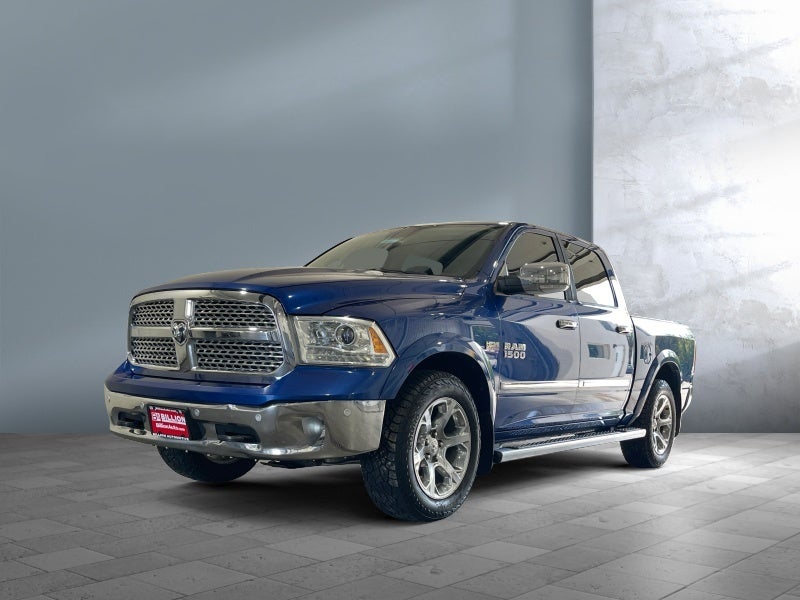 2014 RAM 1500 Pickup Laramie