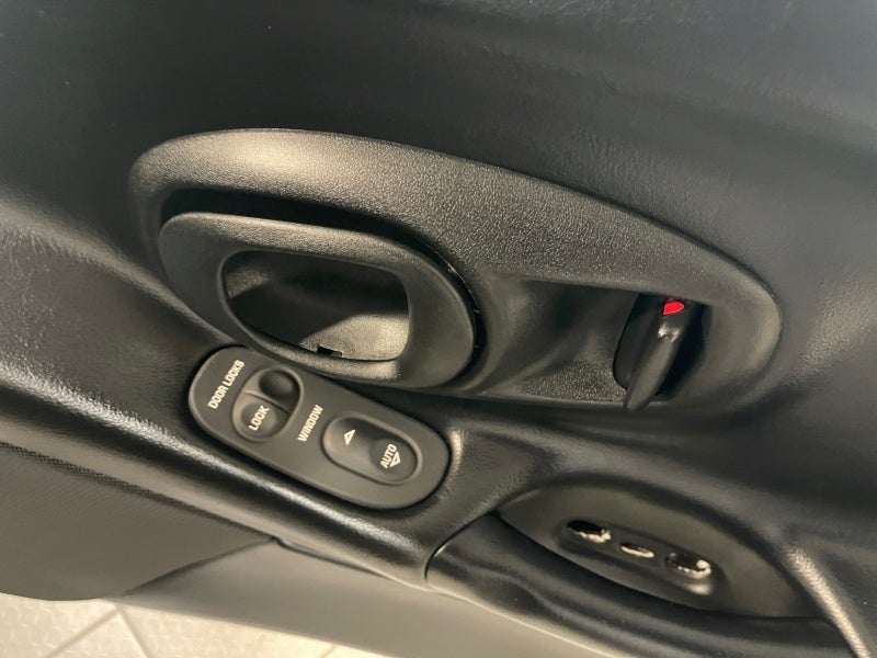 2001 Chevrolet Corvette NA