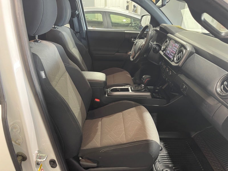 2020 Toyota Tacoma 4WD SR5