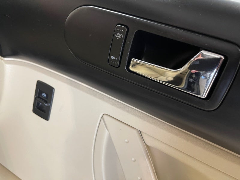 2007 Volkswagen New Beetle Coupe PKG2