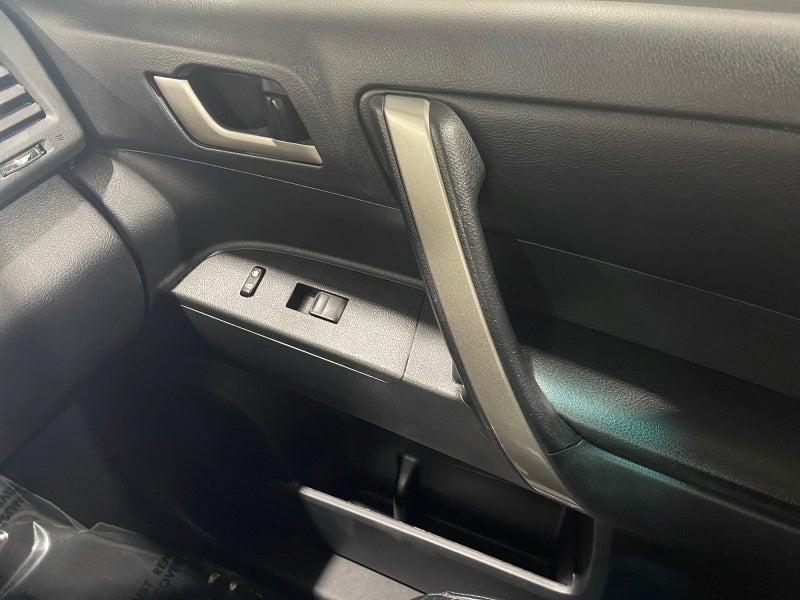 2012 Toyota Highlander NA