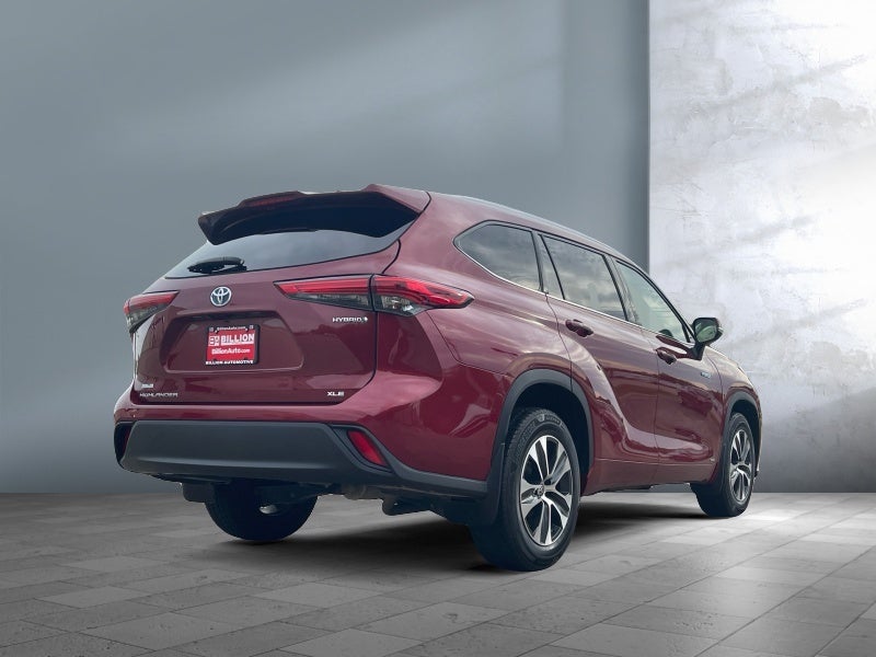 2021 Toyota Highlander Hybrid XLE
