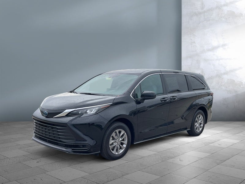 2025 Toyota Sienna LE