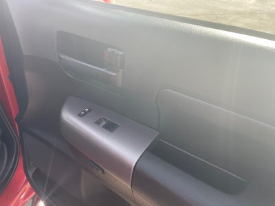 2013 Toyota Tundra 4WD Truck GRADE