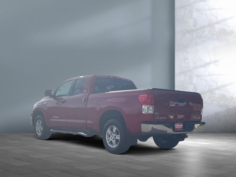 2013 Toyota Tundra 4WD Truck GRADE