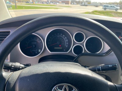2012 Toyota Tundra 4WD Truck GRADE