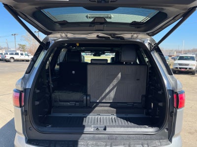 2024 Toyota Sequoia SR5