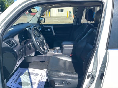 2017 Toyota 4Runner SR5
